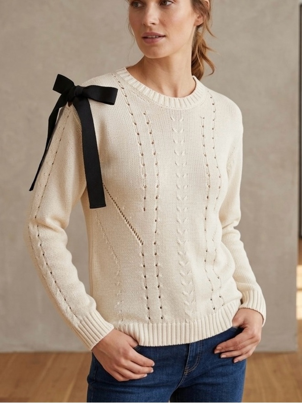 Blugirl Blumarine Cream Knit Crew Neck Sweater With Ribbon Bow Detail Size Small